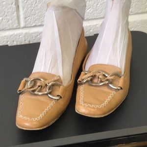 Sale! 🤪Vintage PRADA loafers 👞 size 6 tan / light brown silver accent